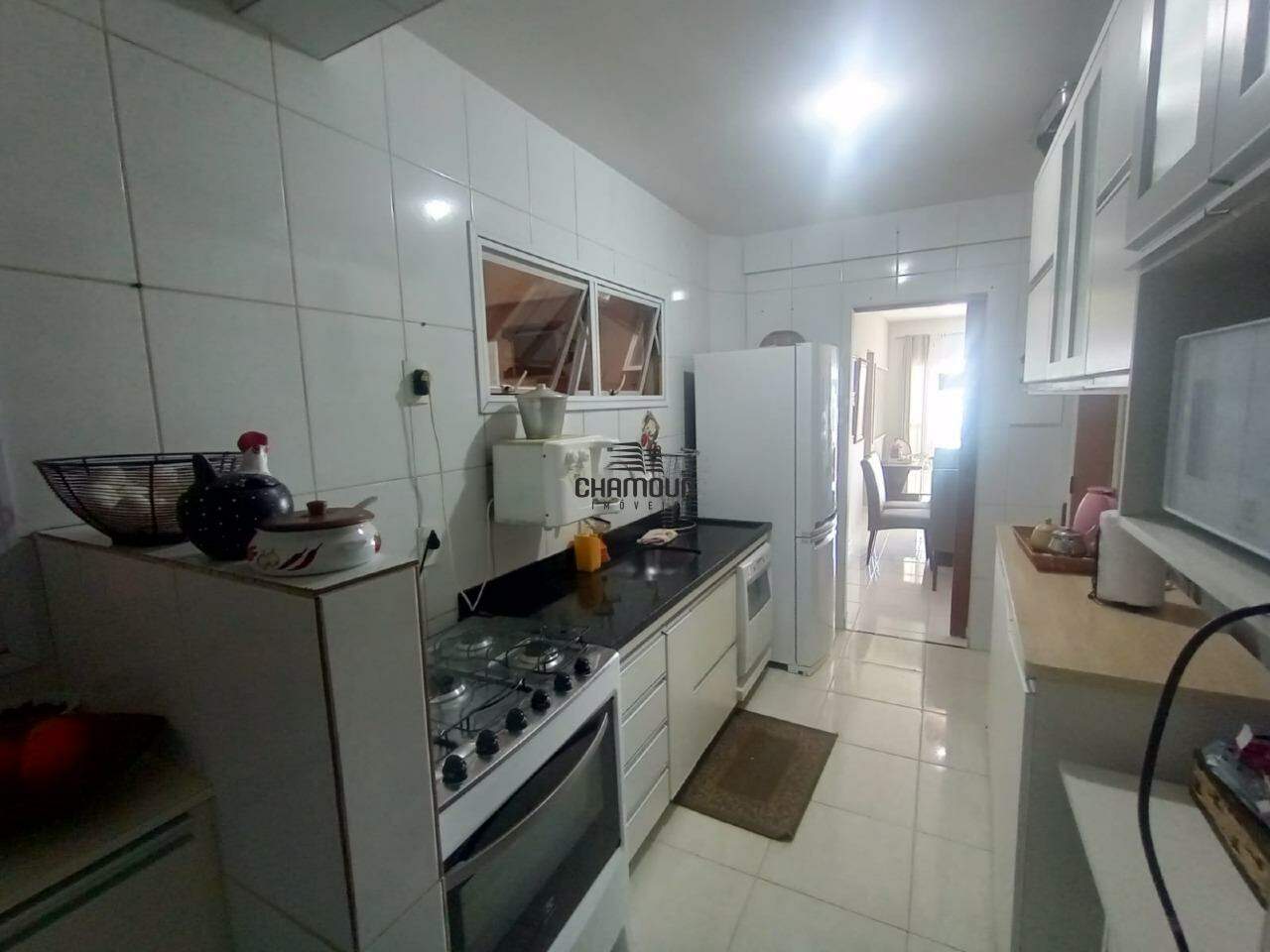 Apartamento à venda no Praia do Morro: 03 Quartos sendo 01 Suite, 02 Vagas de Garagem, Vista p/ o Mar, Praia do Morro, Guarapari - ES
