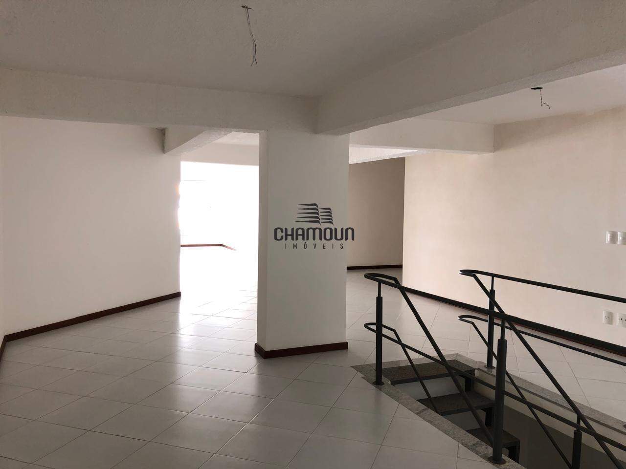 Loja à venda no Centro: Loja no Centro de Guarapari, 148m², Próxima ao Comércio e Praia