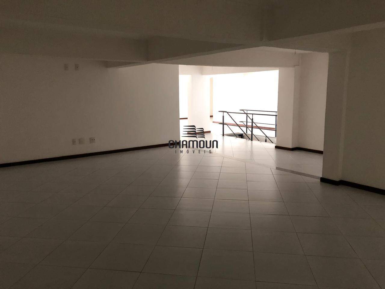 Loja à venda no Centro: Loja no Centro de Guarapari, 148m², Próxima ao Comércio e Praia