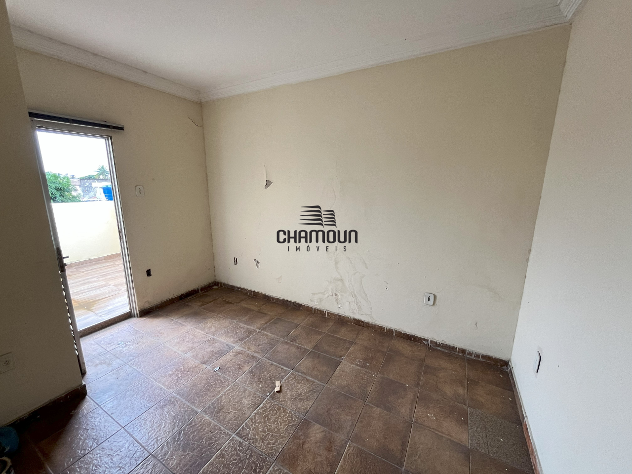 Apartamento à venda no Parque Leopoldina: Apartamento na Avenida Alberto Torres próximo da antiga Faculdade de Filosofia de Campos.