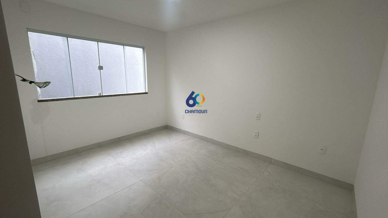 Casa à venda no Morada do Sol: Casa Residencial 3 Quartos (2 Suítes) na Morada do Sol, Vila Velha - 4 Vagas