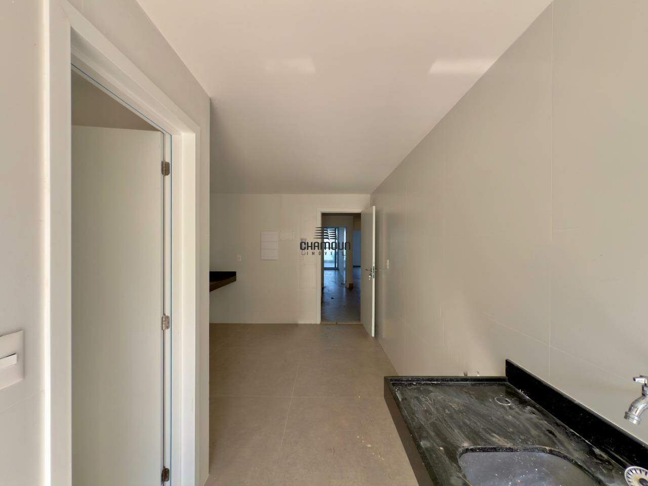 Apartamento à venda no Enseada Azul: 4 quartos na Enseada Azul