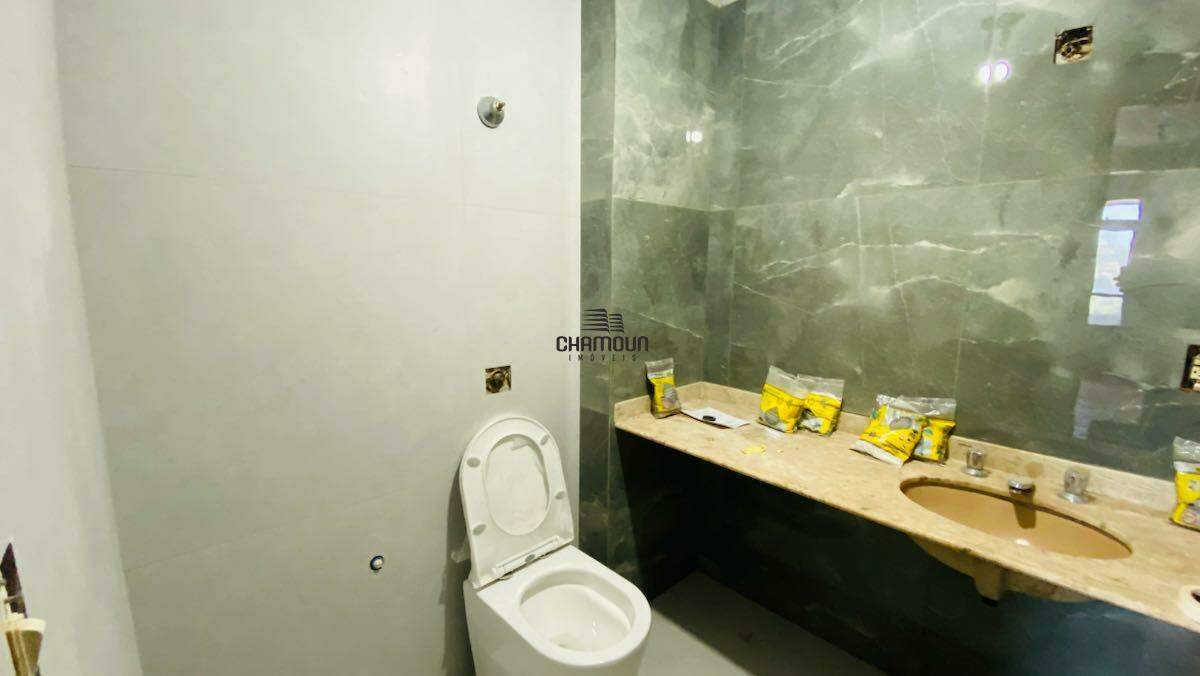 Cobertura à venda no Centro: Apartamento 6 quartos no centro de Guarapari 