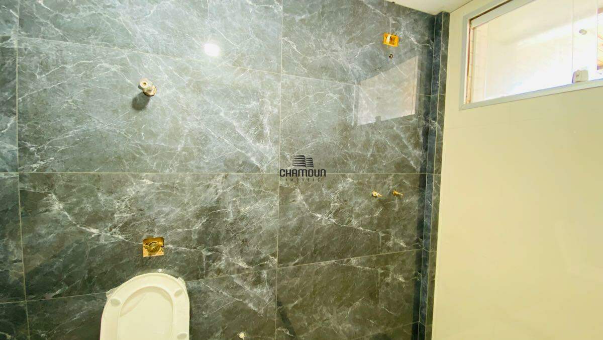Cobertura à venda no Centro: Apartamento 6 quartos no centro de Guarapari 