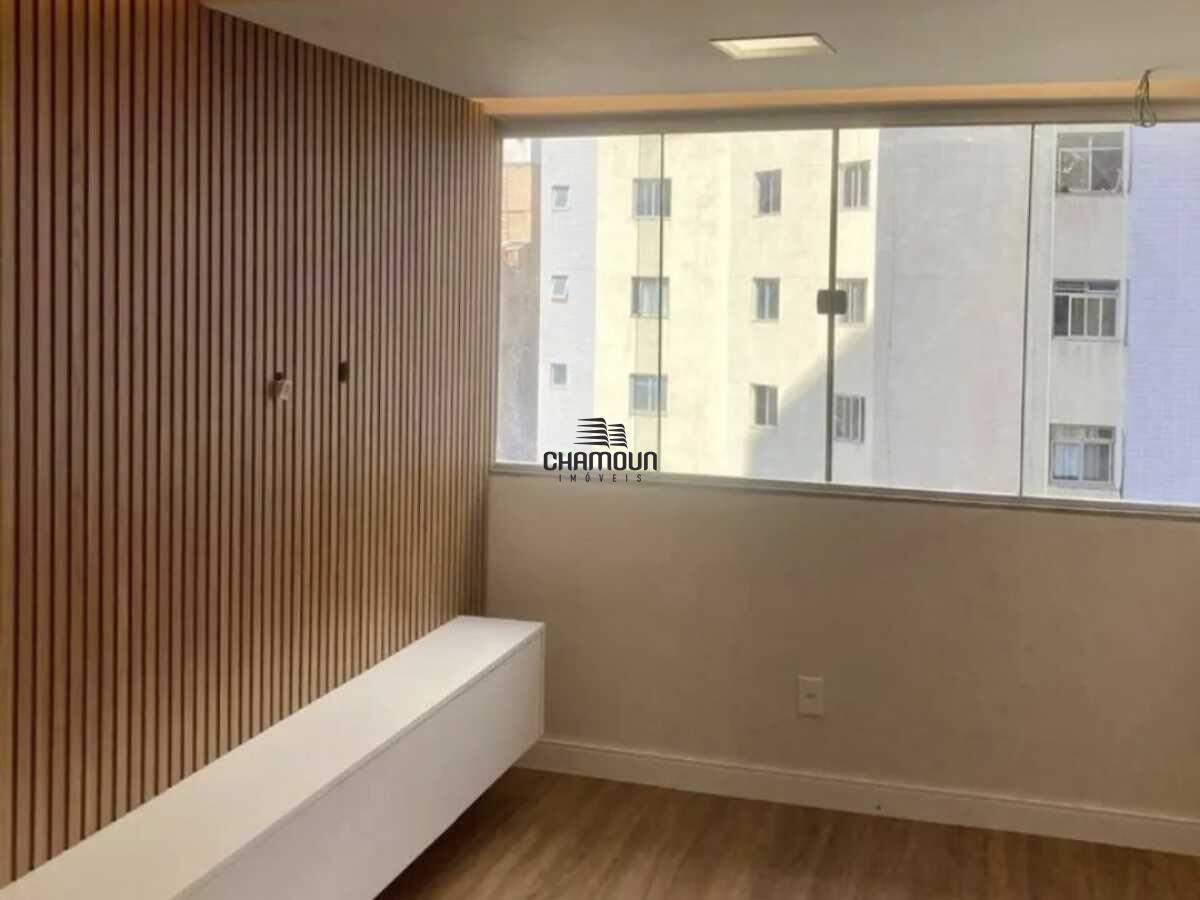 Apartamento à venda no Itapuã: Excelente Apartamento de 1 Quarto Mobiliado em Itapuã