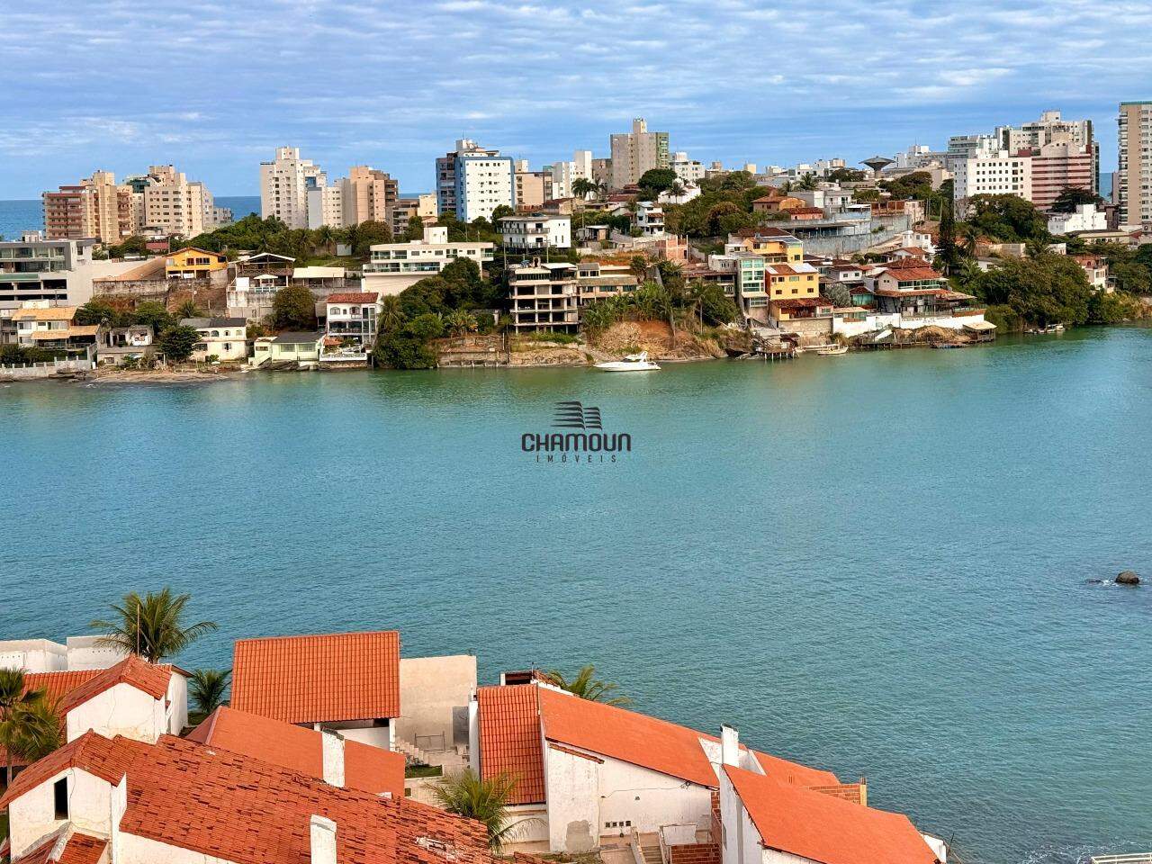 Apartamento à venda no Muquiçaba: Apartamento à venda, 3 quartos, 1 suíte, 2 vagas, Lazer - Prainha - Guarapari/ES