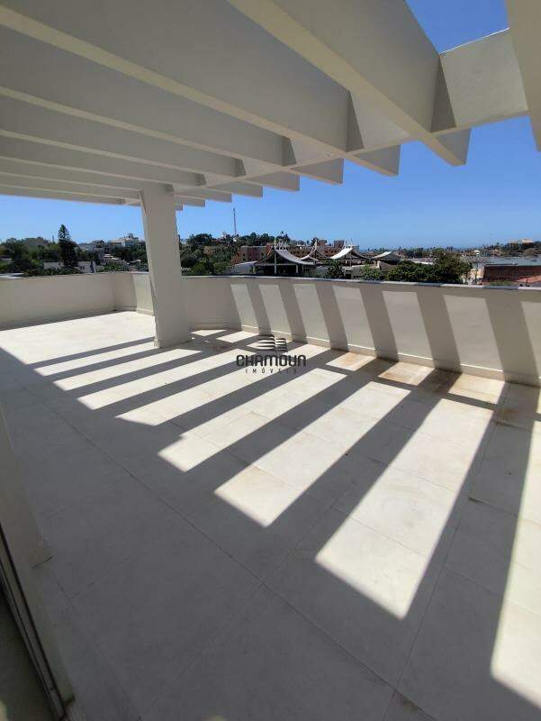 Cobertura à venda no Meaipe: Cobertura Duplex, 04 Suites, Vista p/ o Mar, Elevador, 02 Vagas de Garagem, Meaipe, Guarapari - ES