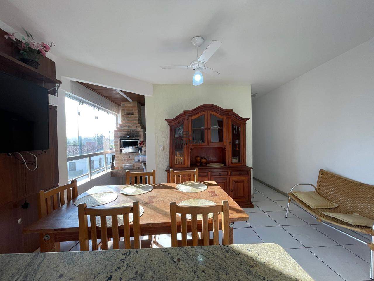 Apartamento à venda no Enseada Azul: 