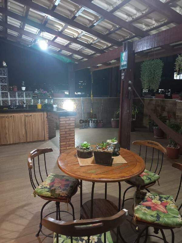 Apartamento à venda no Caiçara-Adelaide: Cobertura duplex