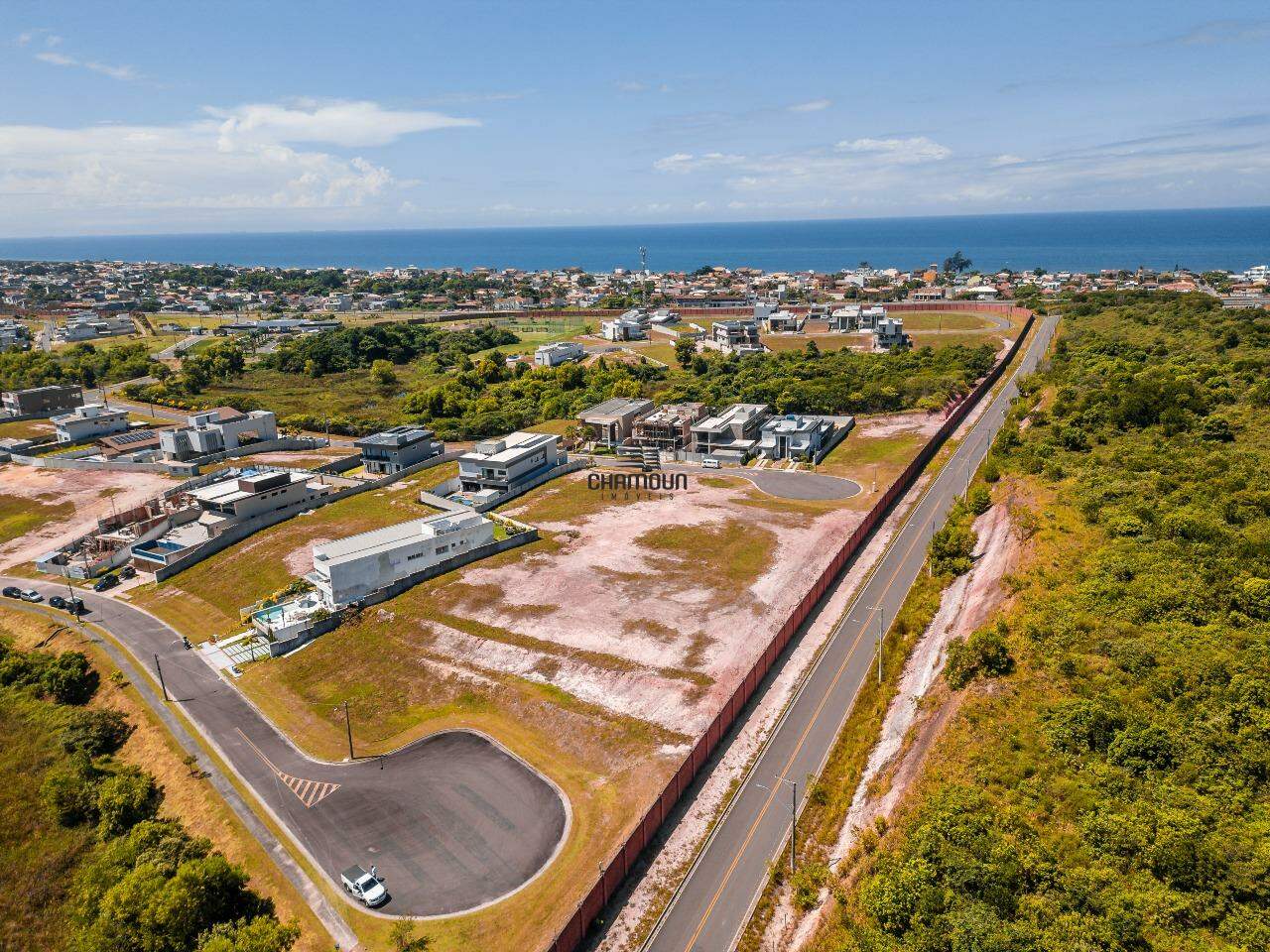 Lote à venda no Interlagos: Lote próximo a Praia 