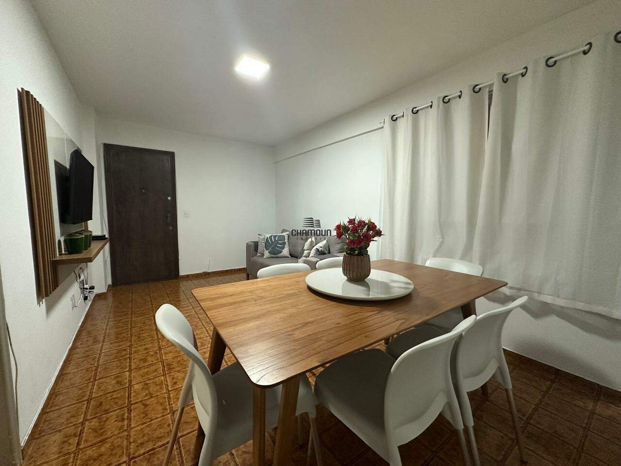 Apartamento para aluguel no Centro: 