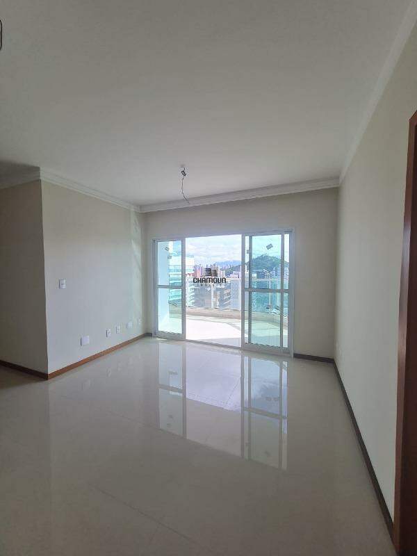 Apartamento à venda no Praia da Costa: Apartamento 3 quartos na Praia da Costa