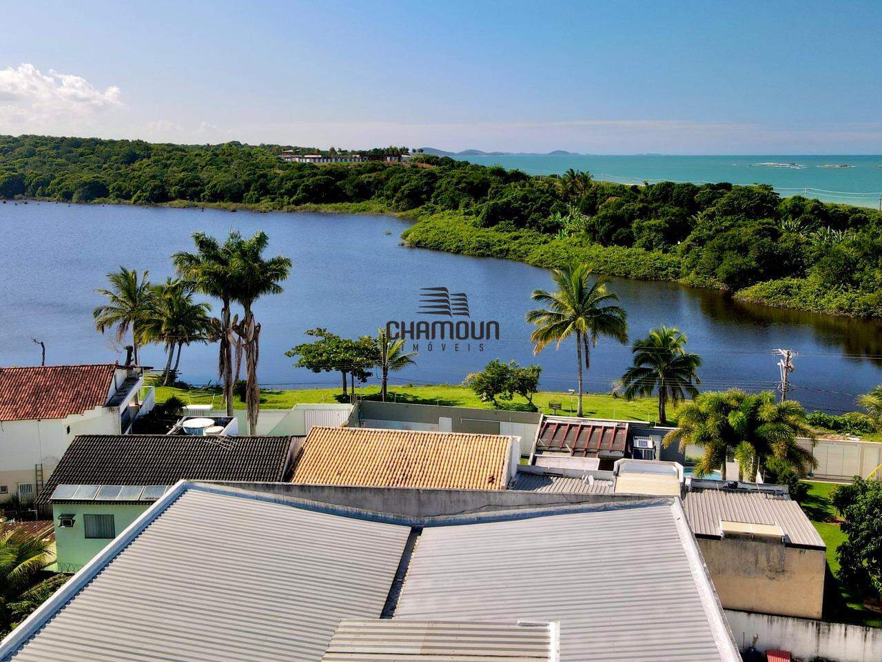 Casa à venda no Nova Guarapari: Casa 5 quartos 1 suíte próximo as lindas praias da Enseada Azul