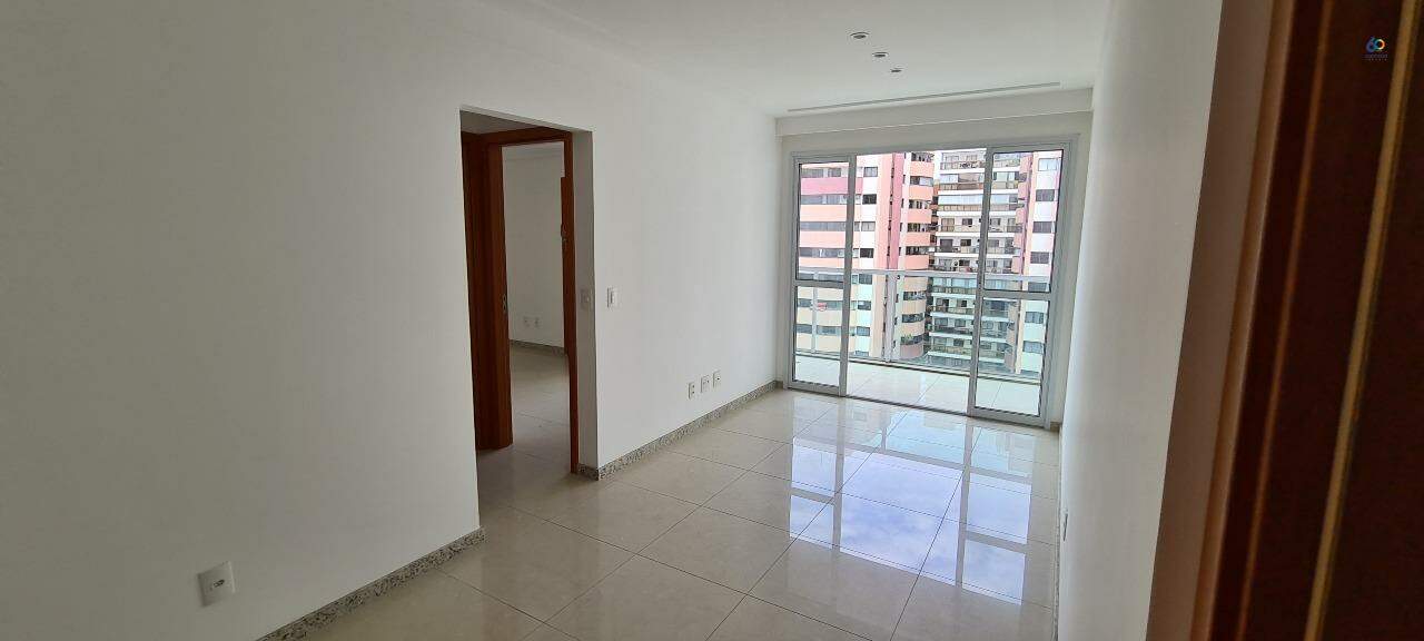 Apartamento à venda no Itapuã: 