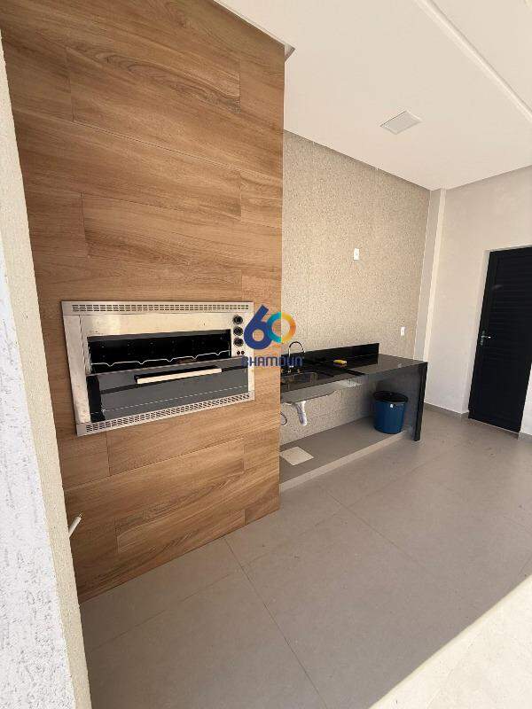 Apartamento à venda no Praia dos Castelhanos: Apartamento na Praia dos Castelhanos com 2 quartos e 1 suíte