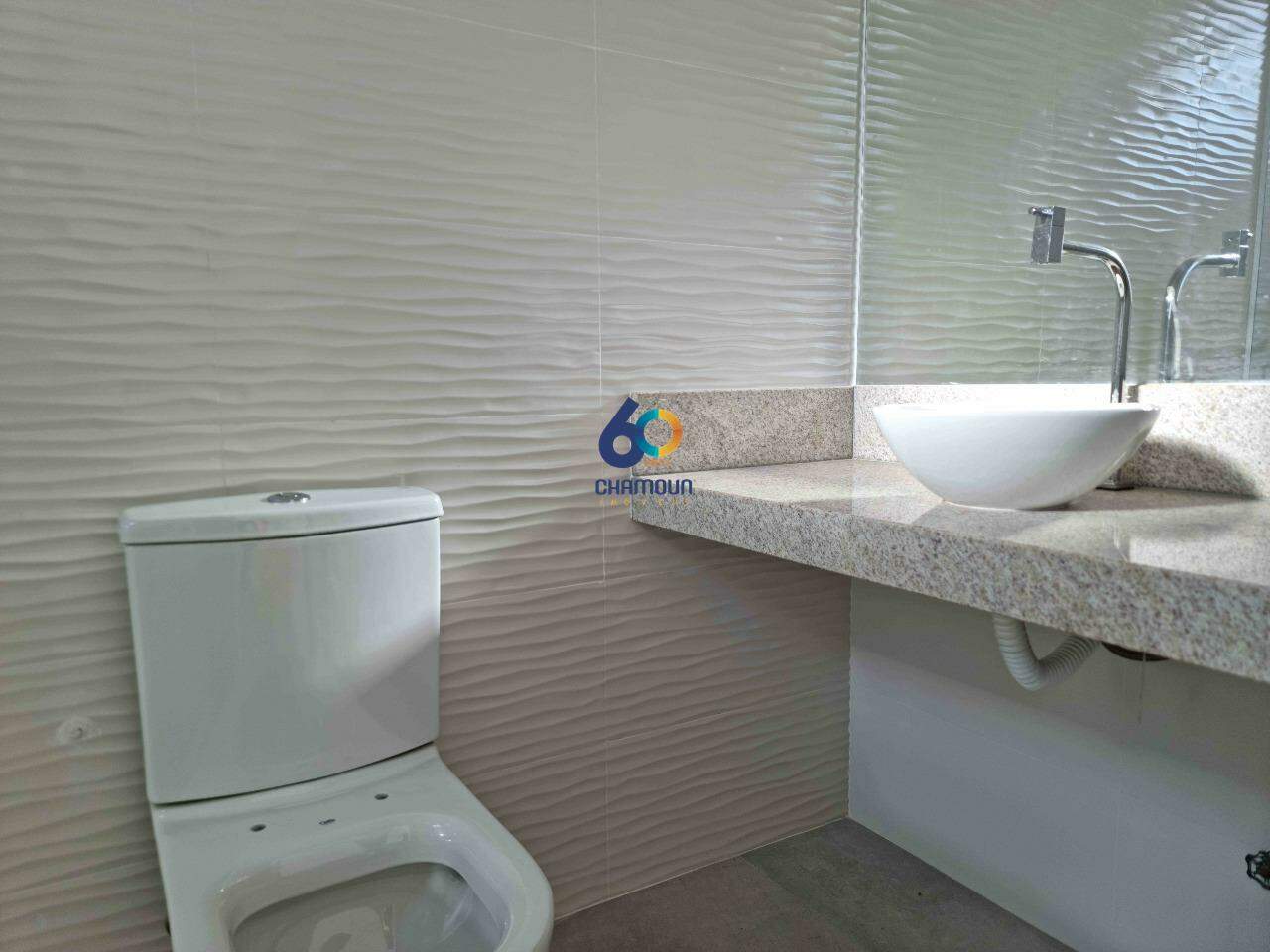 Apartamento à venda no Itapuã: 