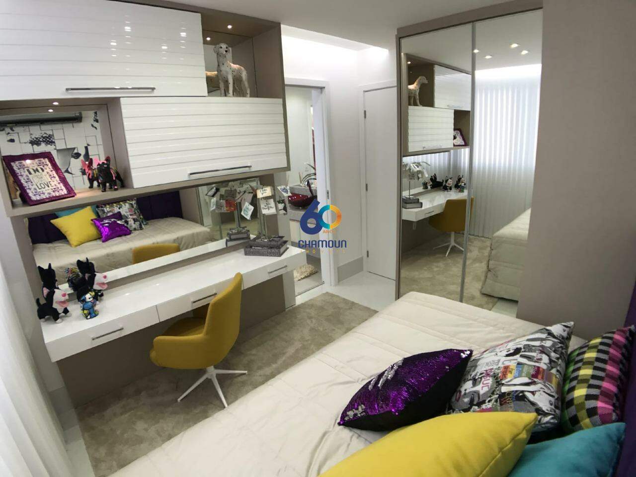 Apartamento à venda no Praia da Costa: Apartamento à venda com 4 Suítes em Vila Velha .