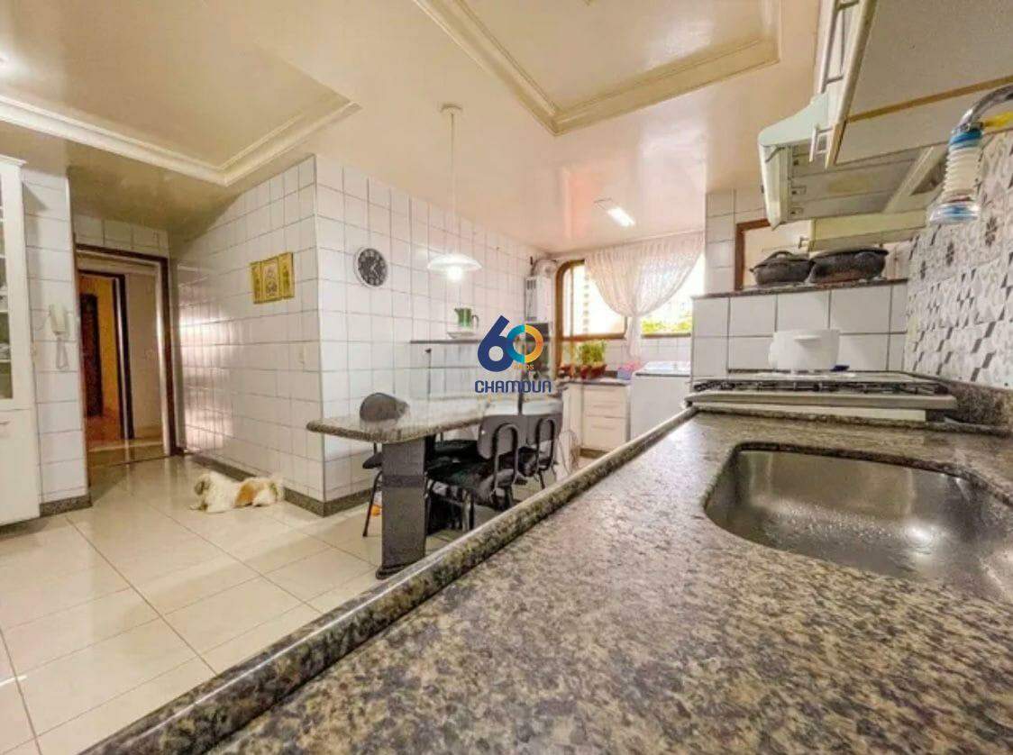 Apartamento à venda no Praia da Costa: Apartamento à venda com 4 quartos na Praia da Costa