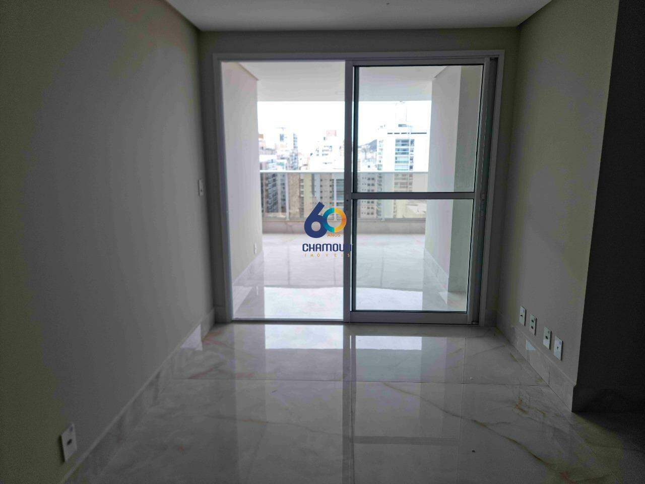 Apartamento à venda no Itapuã: 