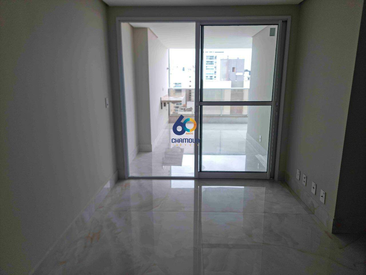 Apartamento à venda no Itapuã: 