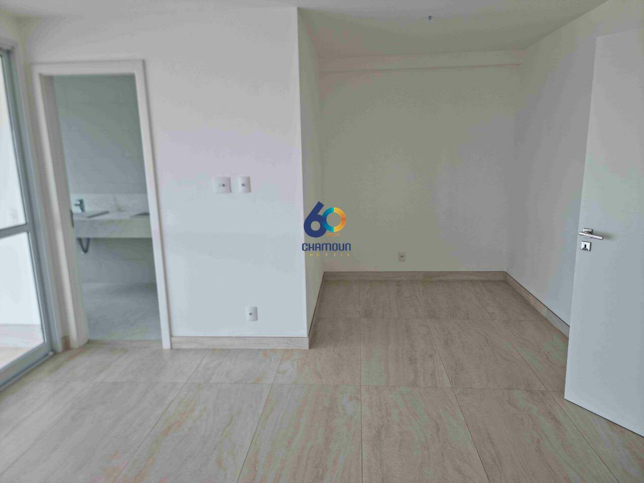Apartamento à venda no Itapuã: 