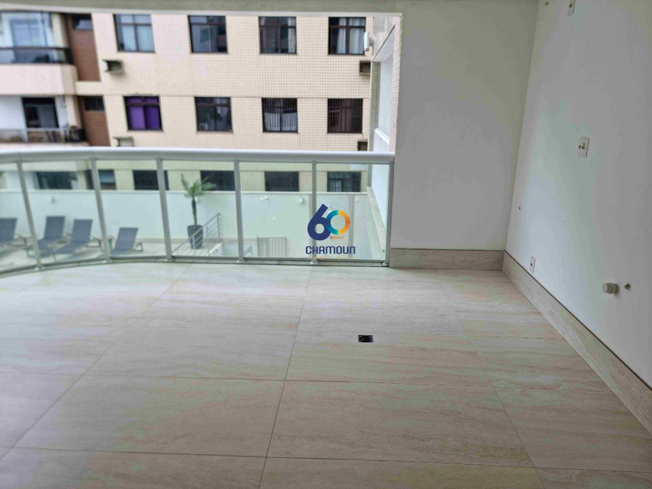 Apartamento à venda no Itapuã: 