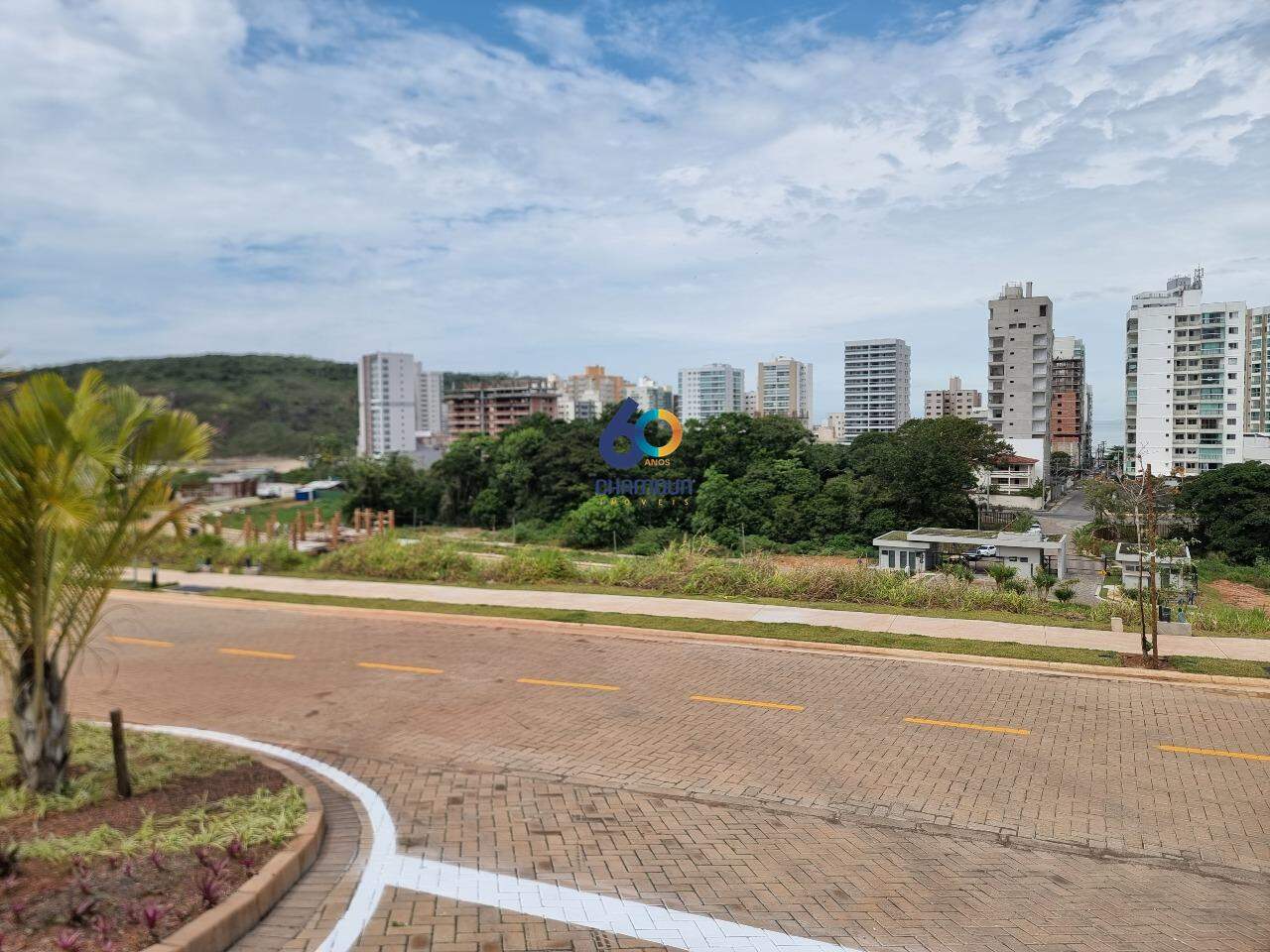 Terreno à venda no Praia do Morro: Lote em condomínio na Praia do Morro