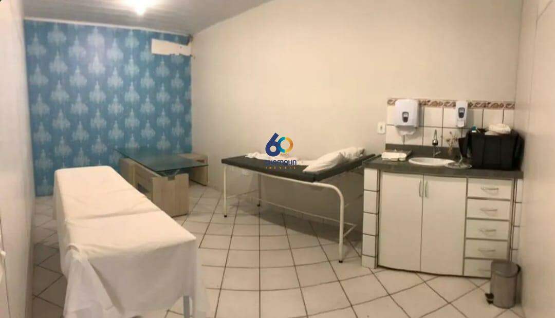 Loja à venda no Barra : Loja à venda em Marataízes.