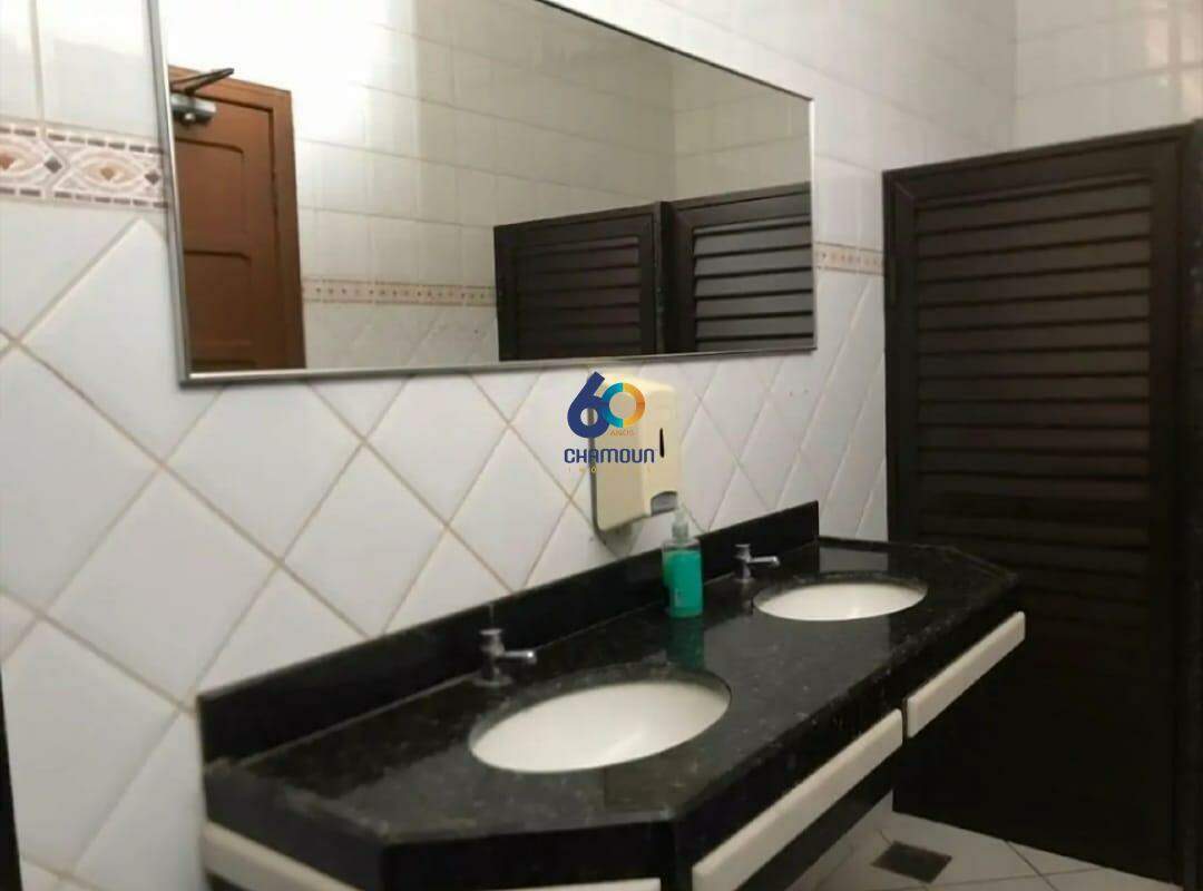 Loja à venda no Barra : Loja à venda em Marataízes.