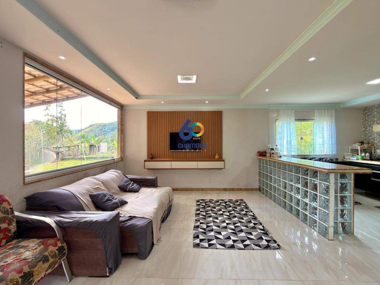 Casa à venda no Rio Calçado: Casa Estrada do Rio Calçado 3 quartos 1 suíte 3 banheiros e 6 vagas 