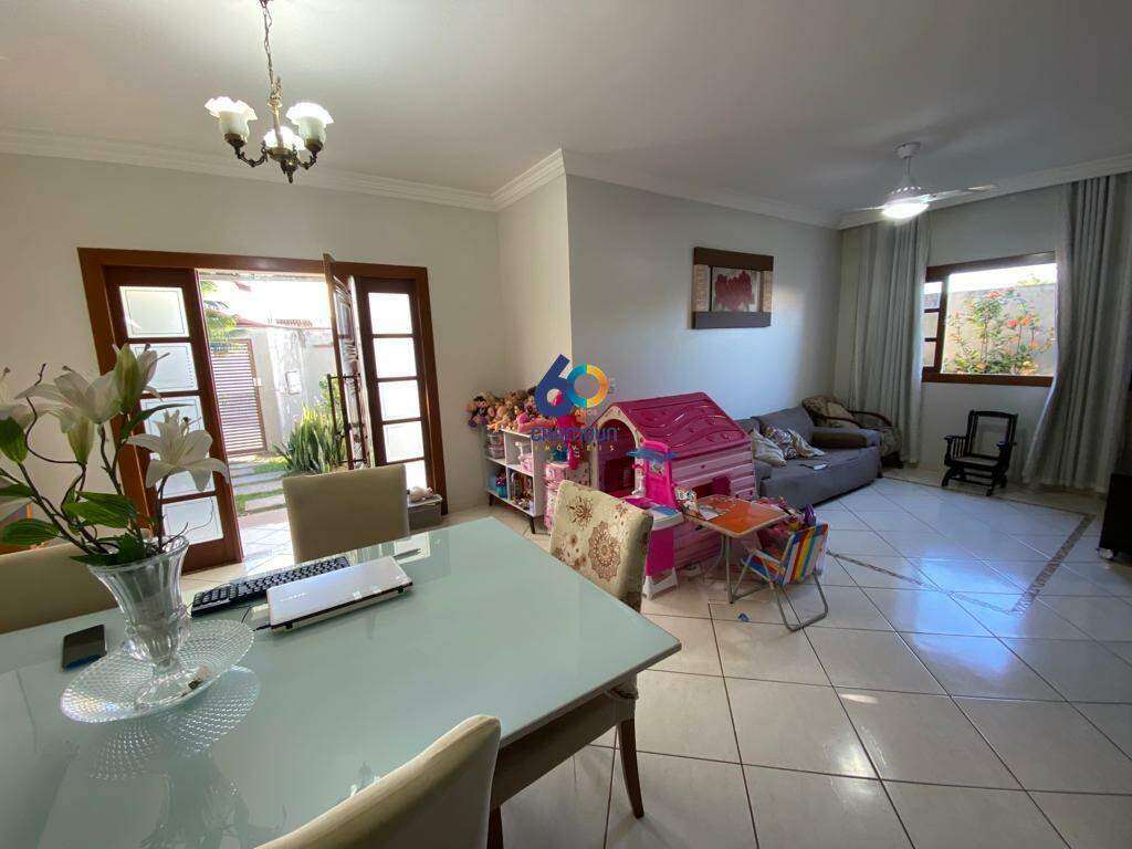 Casa à venda no Itapebussu: 