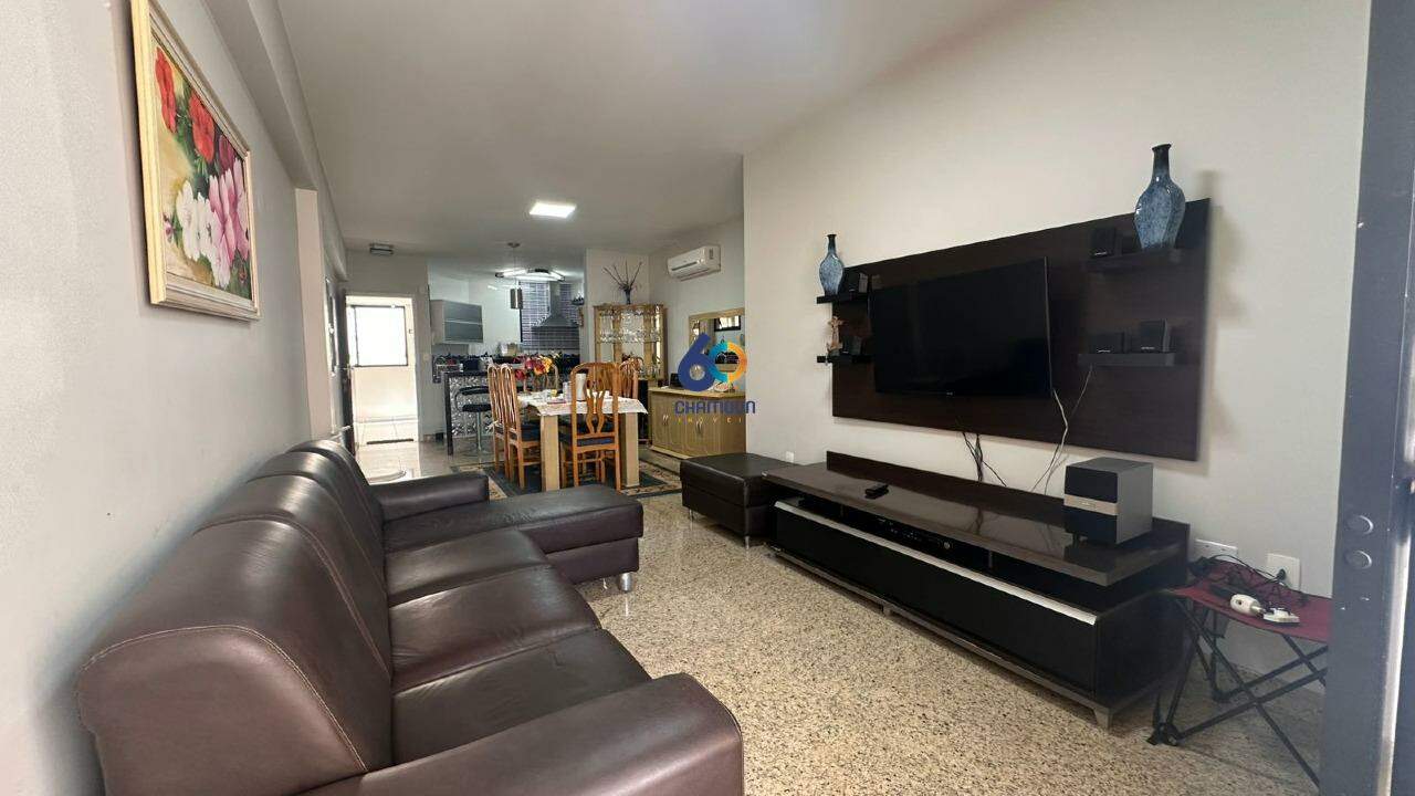 Apartamento para aluguel no Enseada Azul: locação temporada