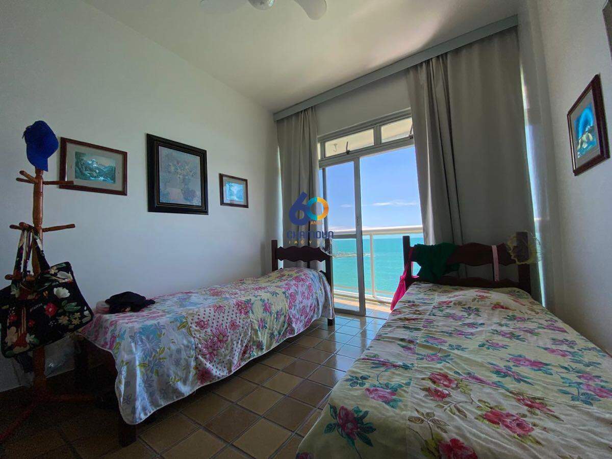 Apartamento à venda no Centro: Apartamento 2 quartos no centro de Guarapari