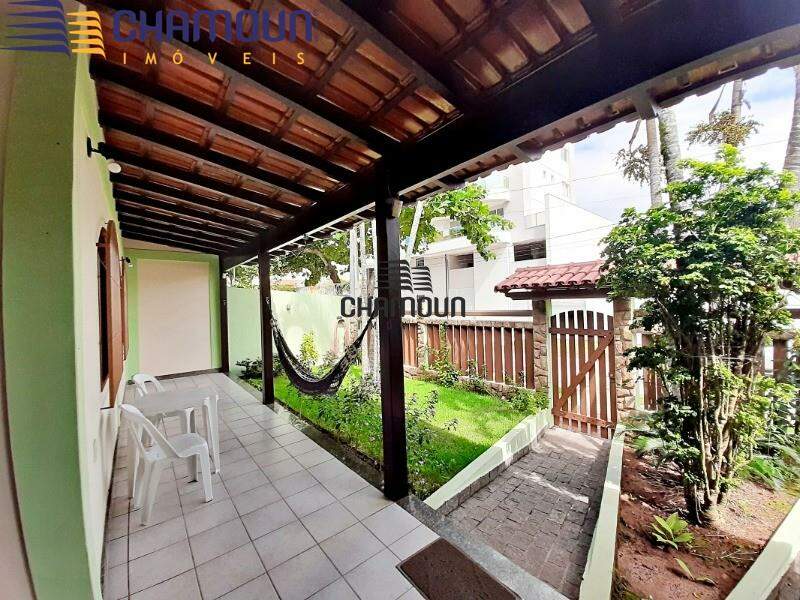 Casa à venda no Enseada Azul: Casa 3 quartos com piscina em Guarapari na Enseada Azul/Varanda de entrada