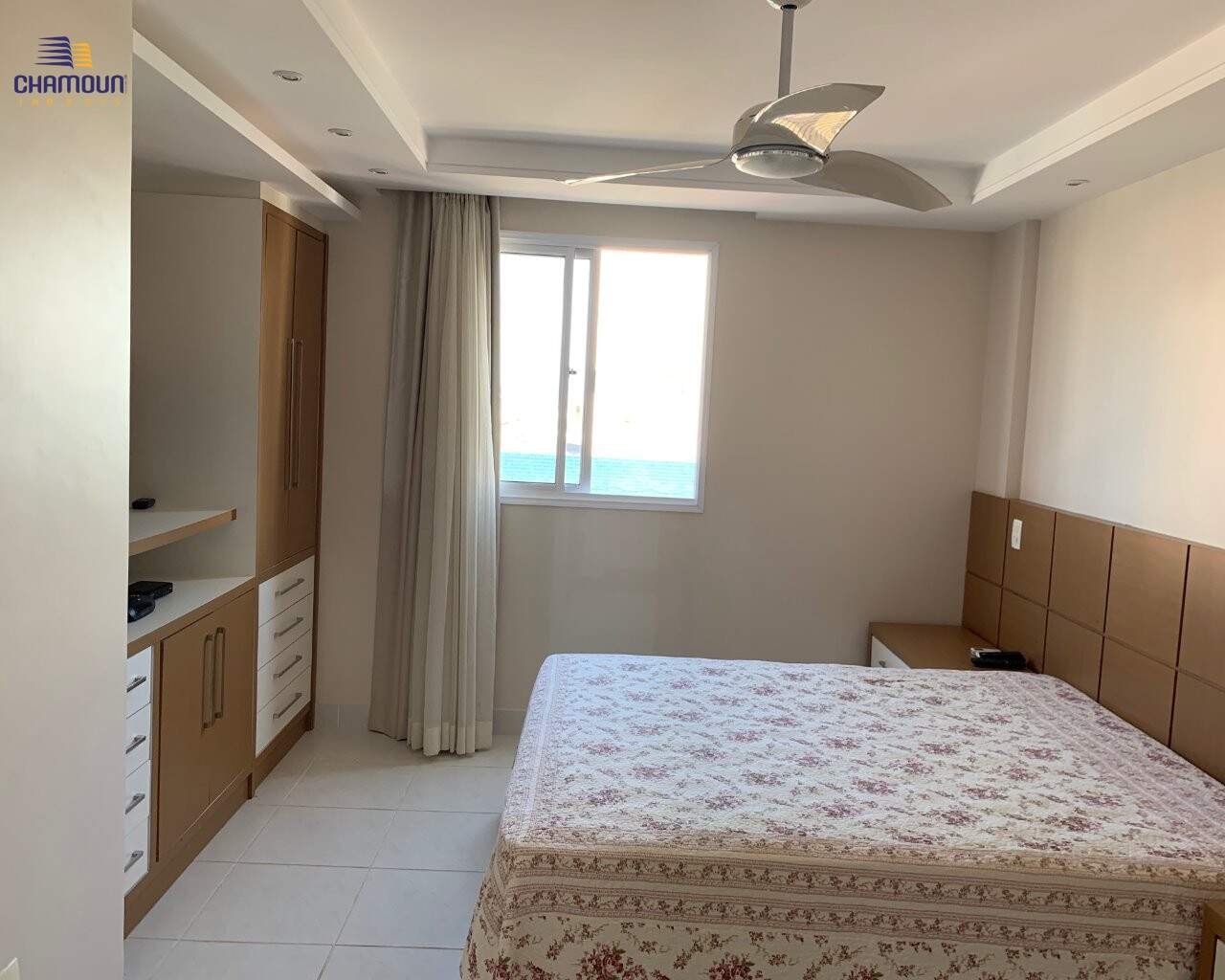 Cobertura à venda no Centro: quarto amplo suíte com móveis planejados 