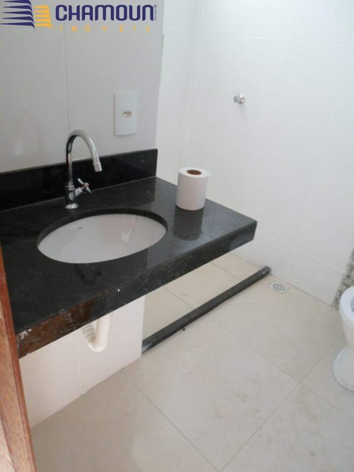 Casa à venda no Fátima Cidade Jardim: Casa 2 quartos, á venda em Guarapari, Bairro de Fatima/ Pia 