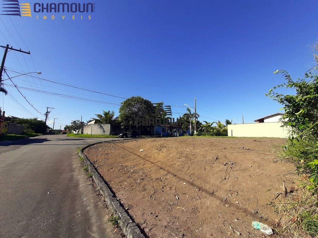 Lote à venda no Nova Guarapari: Lote com 360 metros quadrados, à venda em Guarapari Nova Guarapari/Lote de esquina