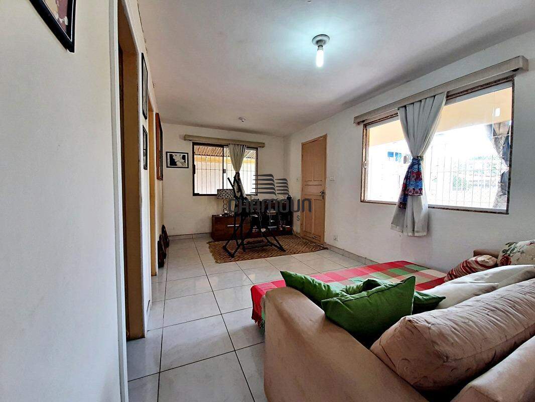 Casa à venda no Meaipe: Casa 2 quartos, à venda em Guarapari Meaipe/ sala