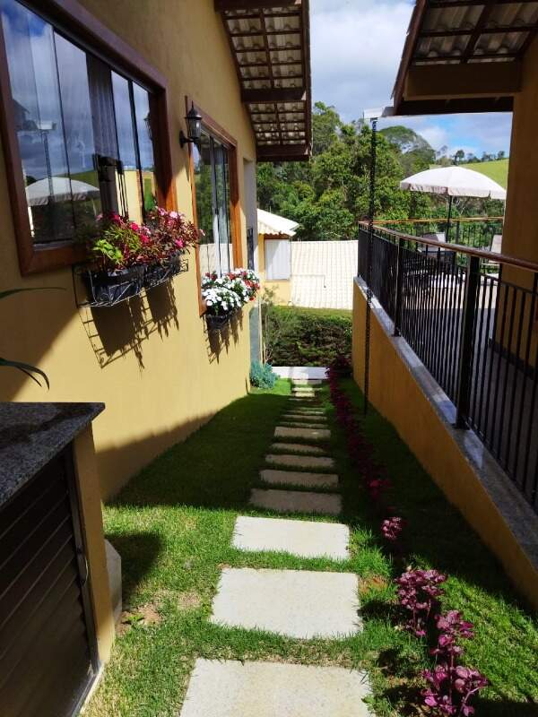Casa em Condomínio à venda no Pedra Azul de Aracê: Casa á venda, Condominio Fechado em Pedra Azul.