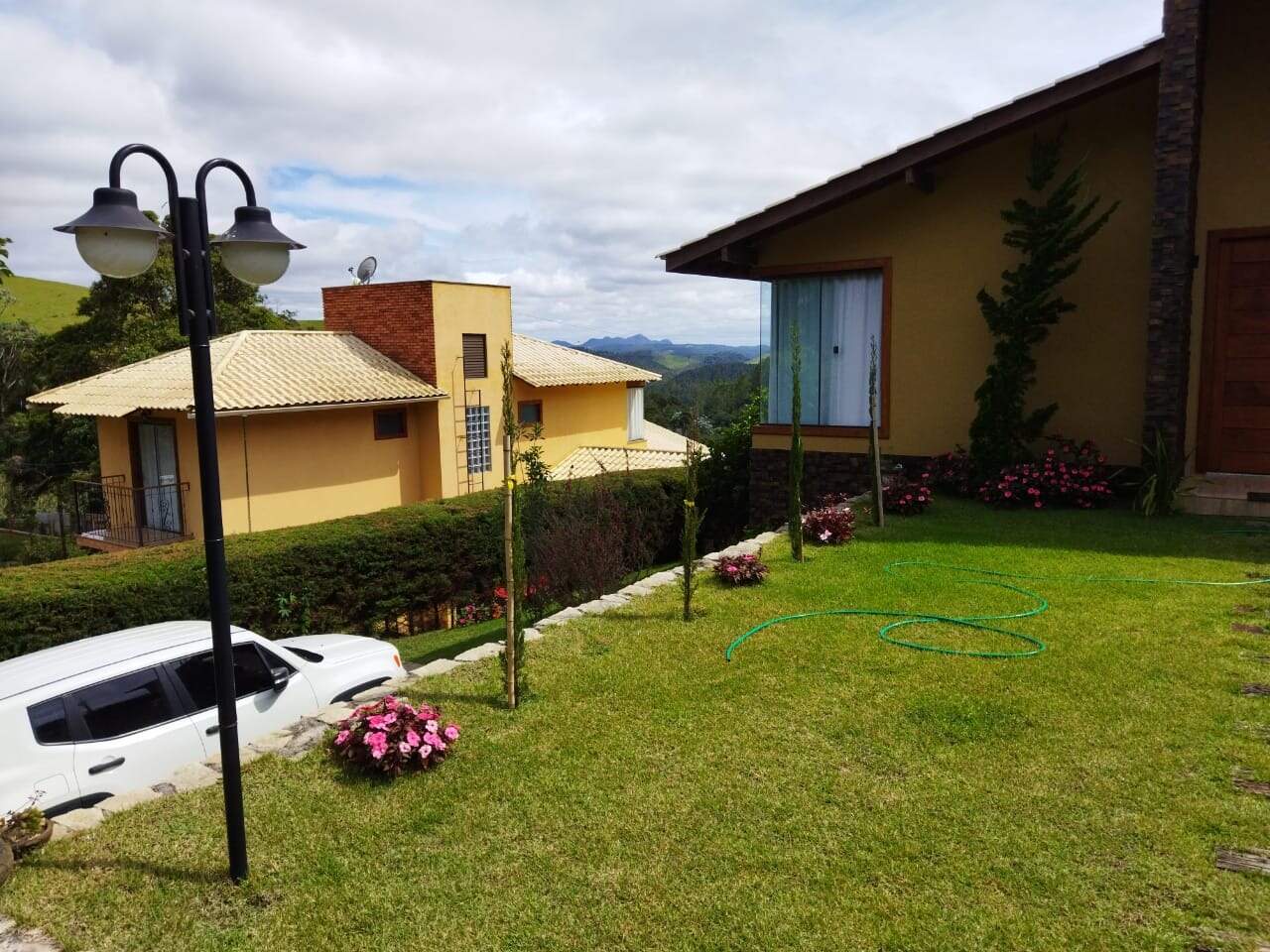Casa em Condomínio à venda no Pedra Azul de Aracê: Casa á venda, Condominio Fechado em Pedra Azul.