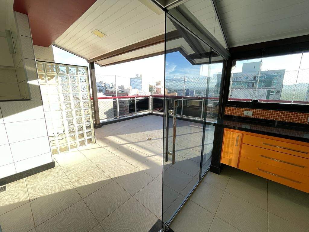 Apartamento à venda no Centro: Apartamento à venda, 4 quartos, 3 suítes, Centro - Guarapari/ES