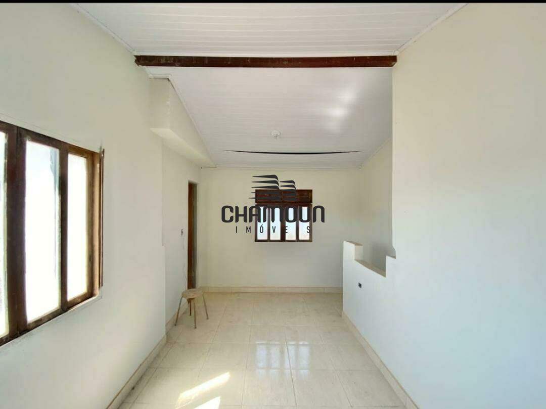 Casa à venda no Centro: Casa de frente para o mar a venda em Guarapari
