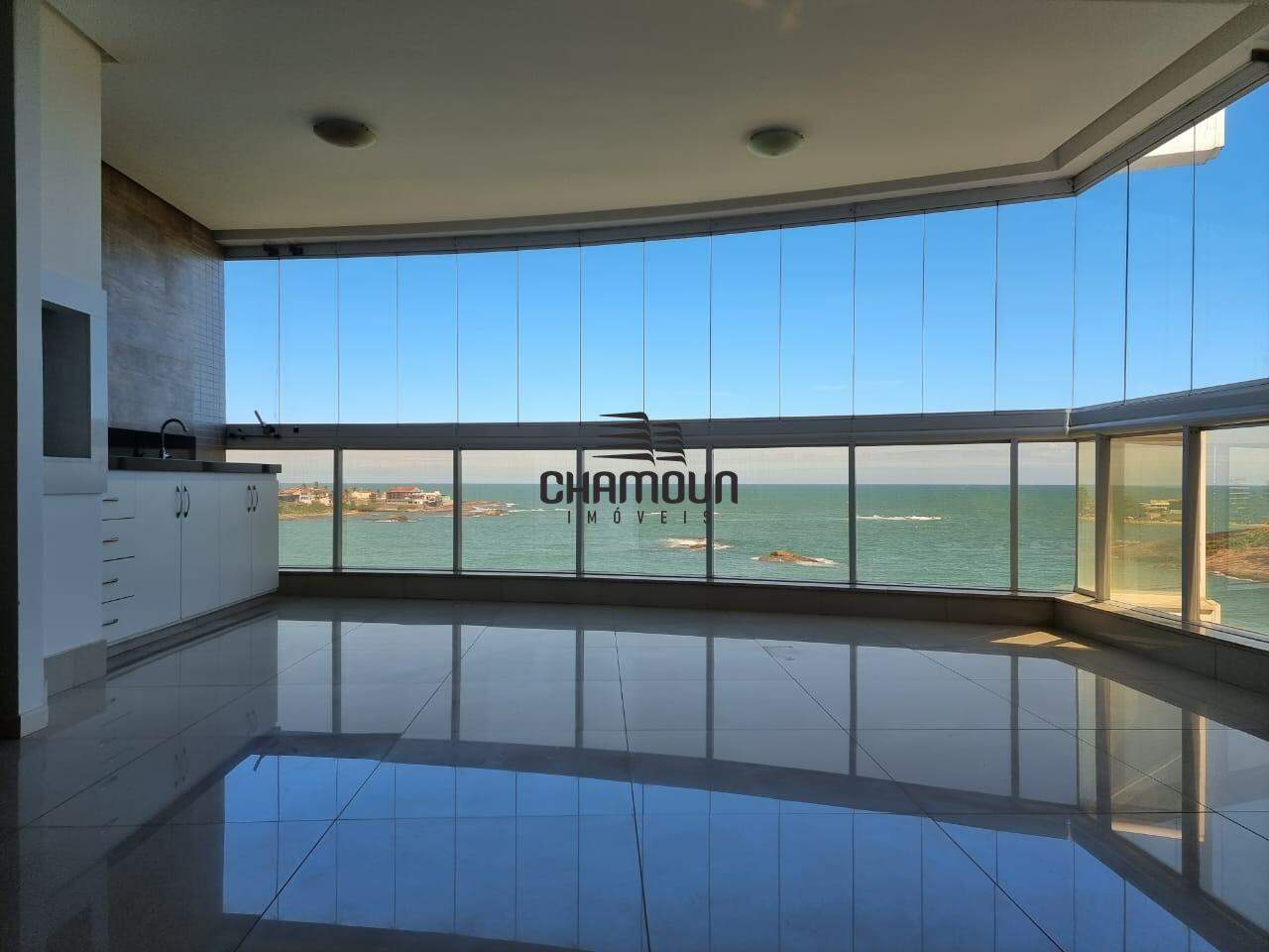 Apartamento à venda no Enseada Azul: apartamento frente mar praia de Peracanga