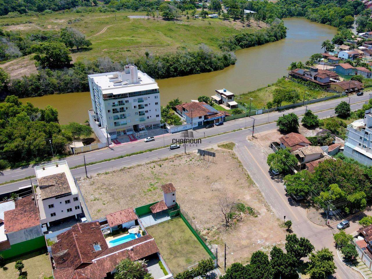 Lote à venda no Enseada Azul: Área localizada próximo as Praias da Enseada Azul