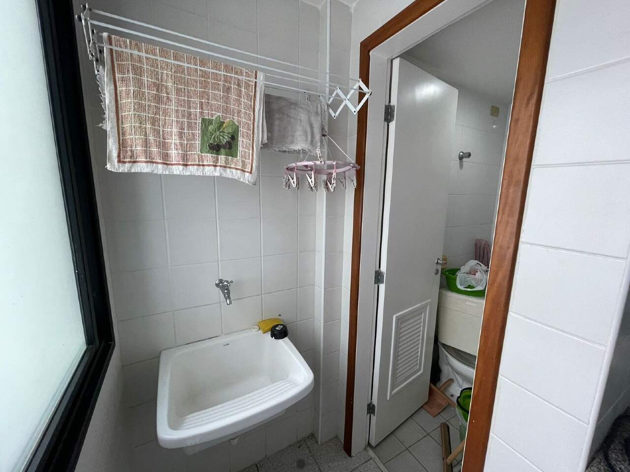 Apartamento à venda no Centro: Apartamento à venda, 3 quartos, 1 suíte, 1 vaga, Centro - Guarapari/ES