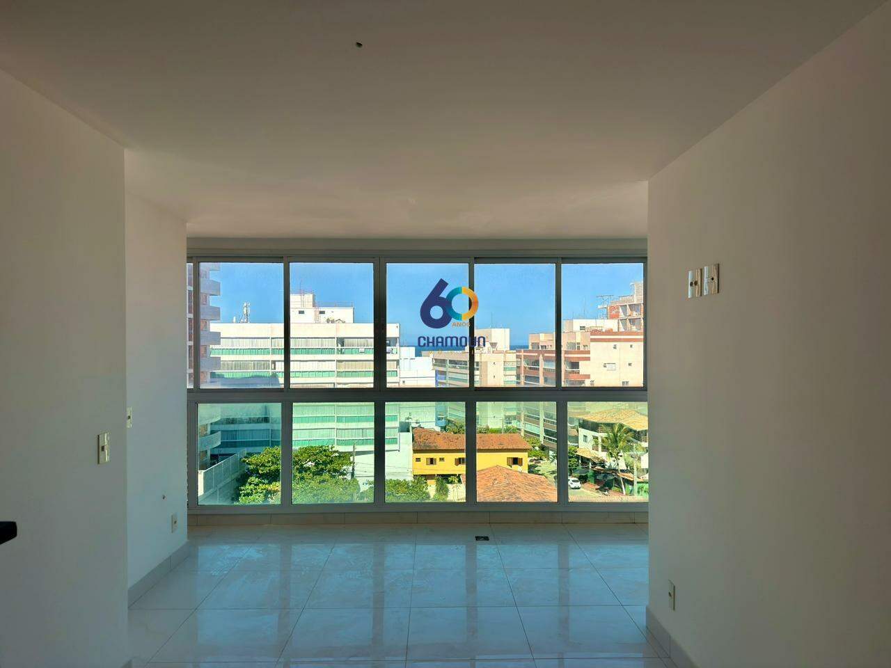 Apartamento à venda no Enseada Azul: Apartamento com 2 quartos 1 suíte 2 banheiros na Enseada Azul