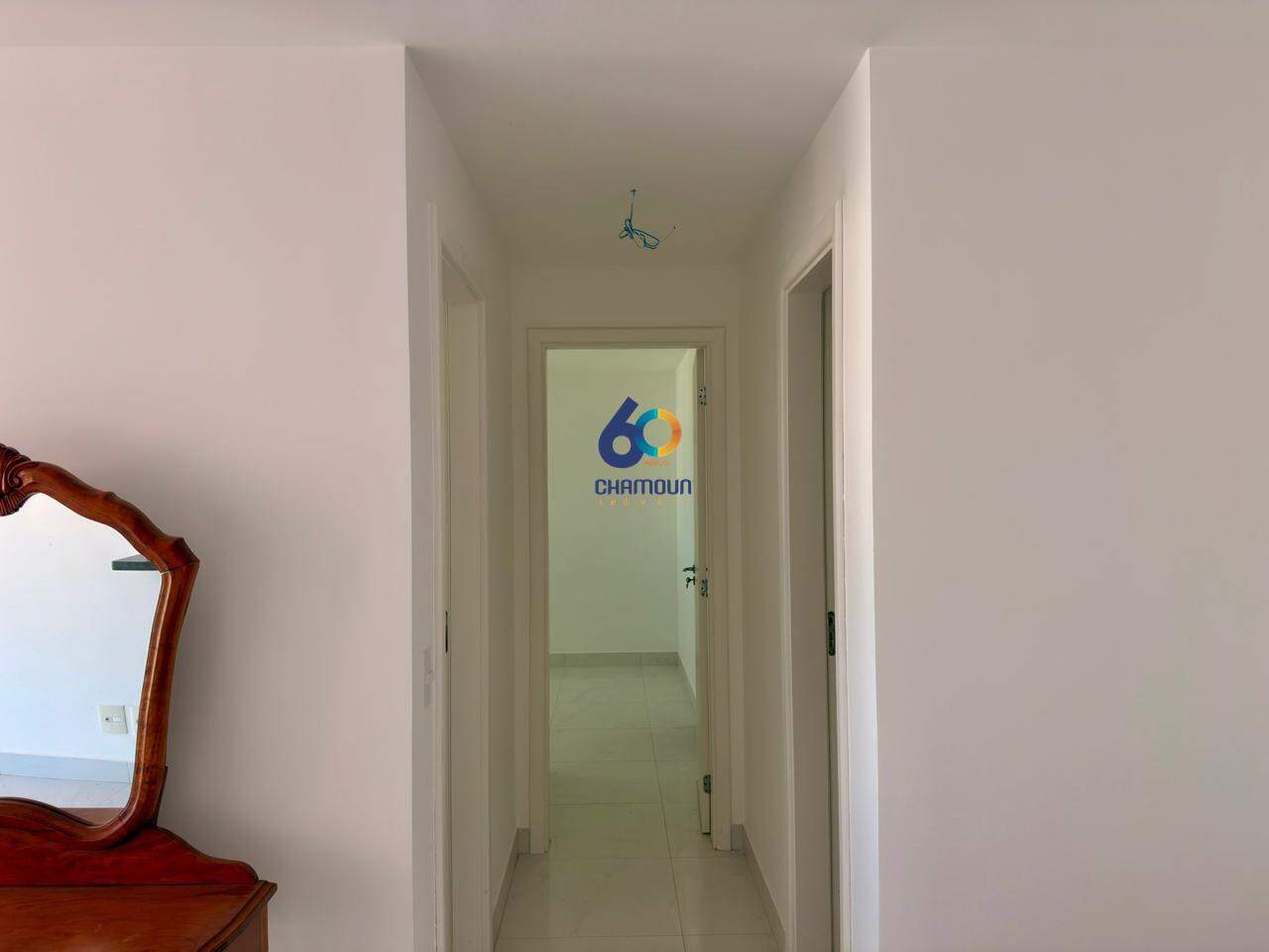 Apartamento à venda no Enseada Azul: Apartamento com 2 quartos 1 suíte 2 banheiros na Praia de Peracanga