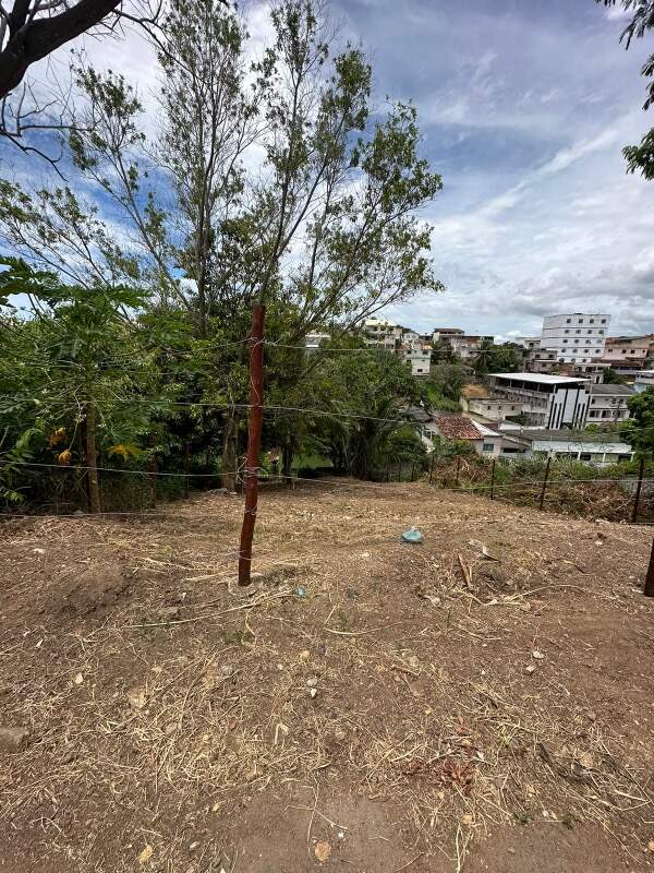 Terreno à venda no São Judas Tadeu: Terreno à venda, São Judas Tadeu - Guarapari/ES