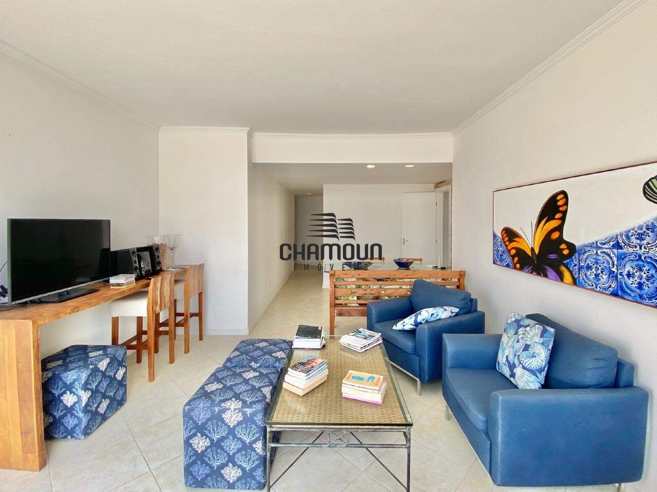 Cobertura à venda no Enseada Azul: composta de 3 quartos, sendo uma suíte, uma sala ampla, uma deliciosa varanda com sol da manha e duas vagas de garagem
