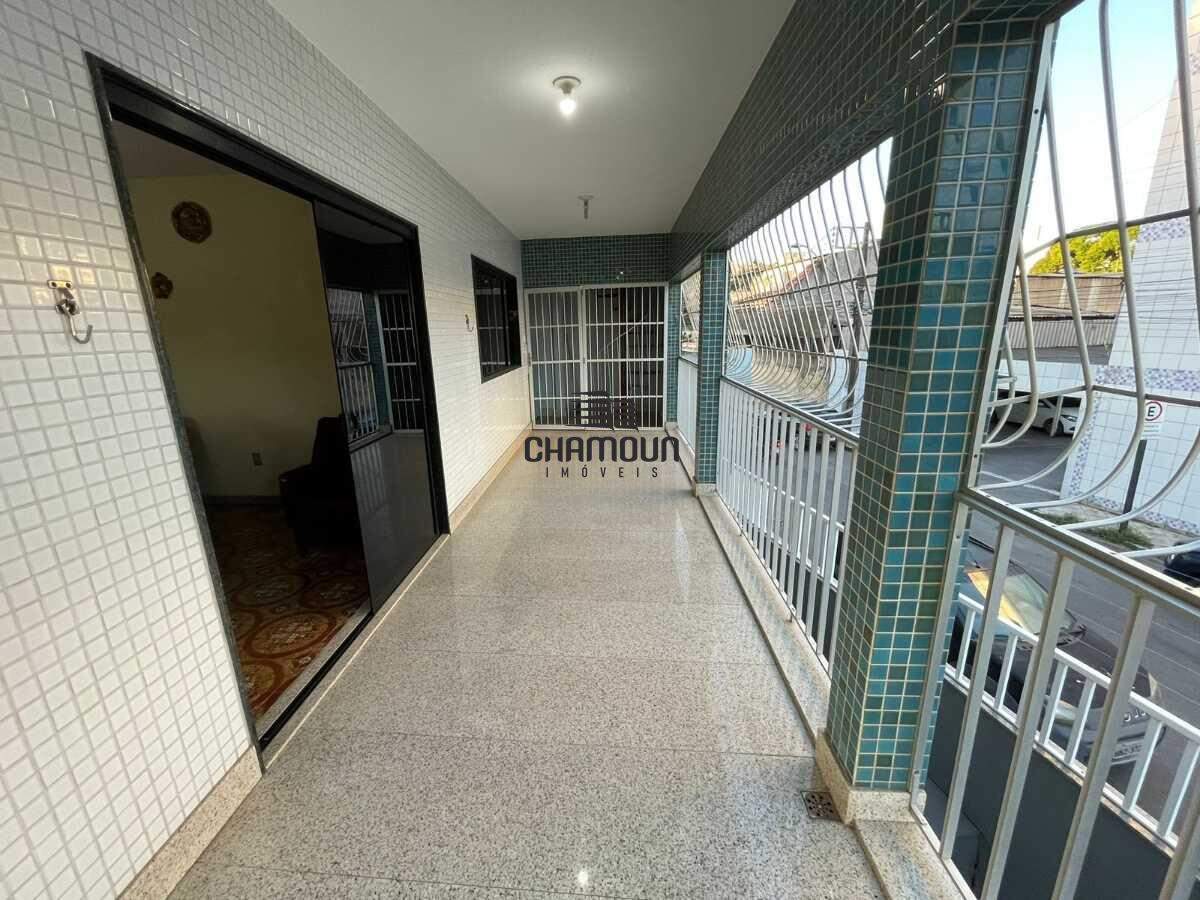 Casa à venda no Muquiçaba: Casa 6 quartos em Guarapari ES